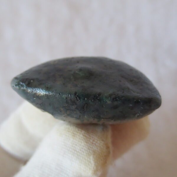 natural green grass flower gobi moss agate , desert gobi stone mineral specimen (t18）