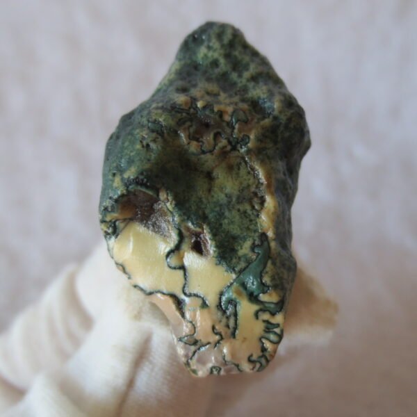 natural green grass flower gobi moss agate , desert gobi stone mineral specimen (t22) (copy)