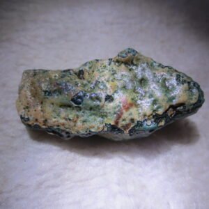 natural green grass flower gobi moss agate , desert gobi stone mineral specimen (t28）