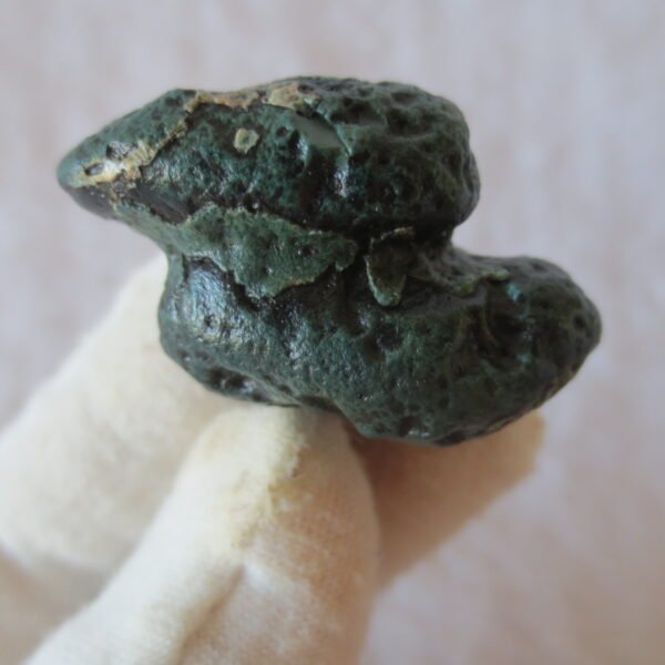 natural green grass flower gobi moss agate , desert gobi stone mineral specimen (t31)