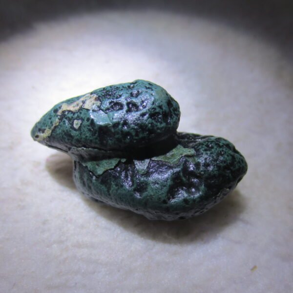 natural green grass flower gobi moss agate , desert gobi stone mineral specimen (t31)