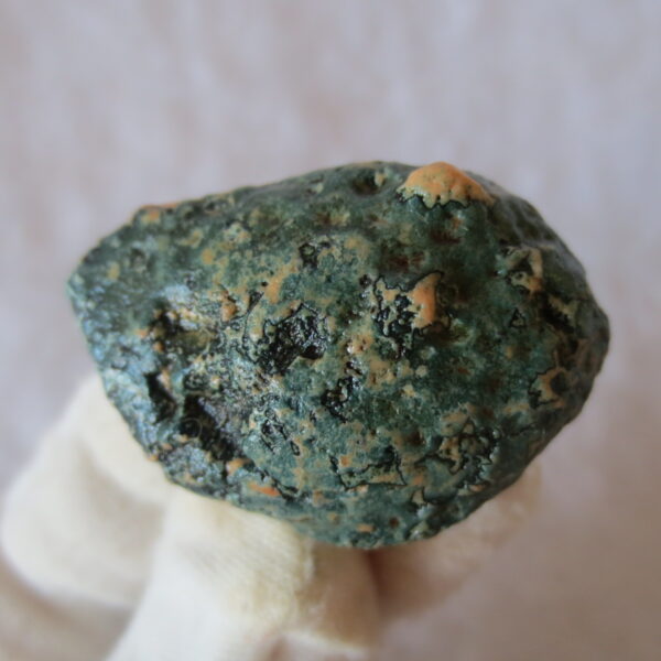 natural green grass flower gobi moss agate , desert gobi stone mineral specimen (t37)