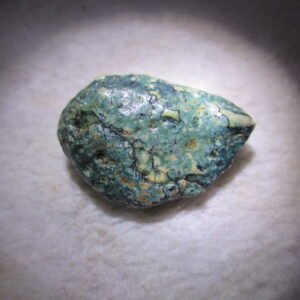 natural green grass flower gobi moss agate , desert gobi stone mineral specimen (t37）
