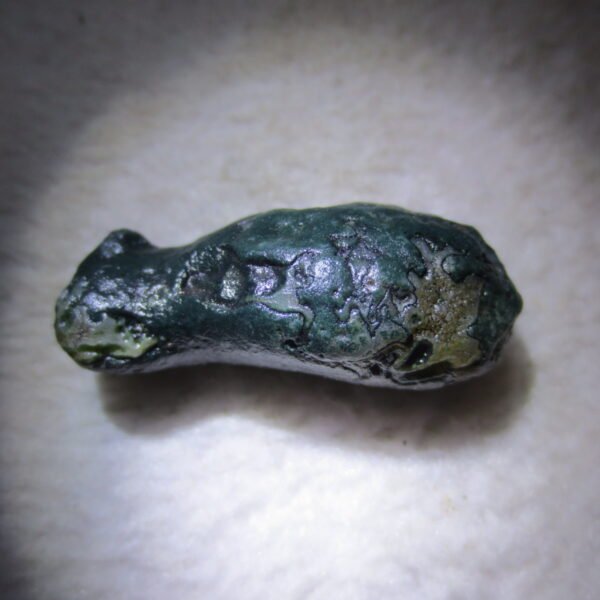 natural green grass flower gobi moss agate , desert gobi stone mineral specimen (t43） (copy)