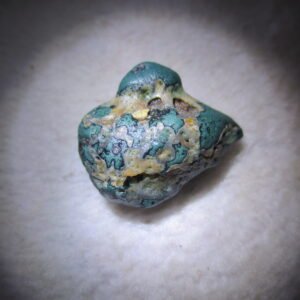 natural green grass flower gobi moss agate , desert gobi stone mineral specimen (t44） (copy)