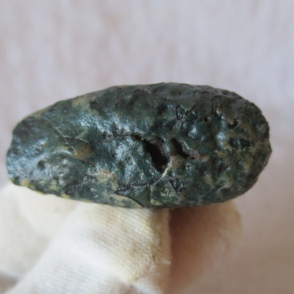 natural green grass flower gobi moss agate , desert gobi stone mineral specimen (t48)