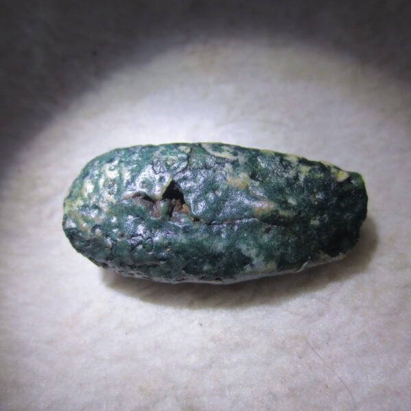 natural green grass flower gobi moss agate , desert gobi stone mineral specimen (t48)