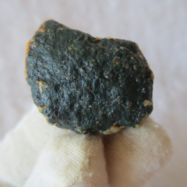 natural green grass flower gobi moss agate , desert gobi stone mineral specimen (t50）