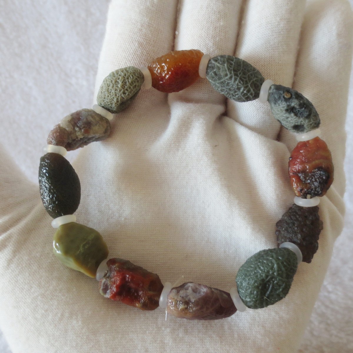 heishan gobi vein‑textured agate bracelet natural rough nuggets (b395)