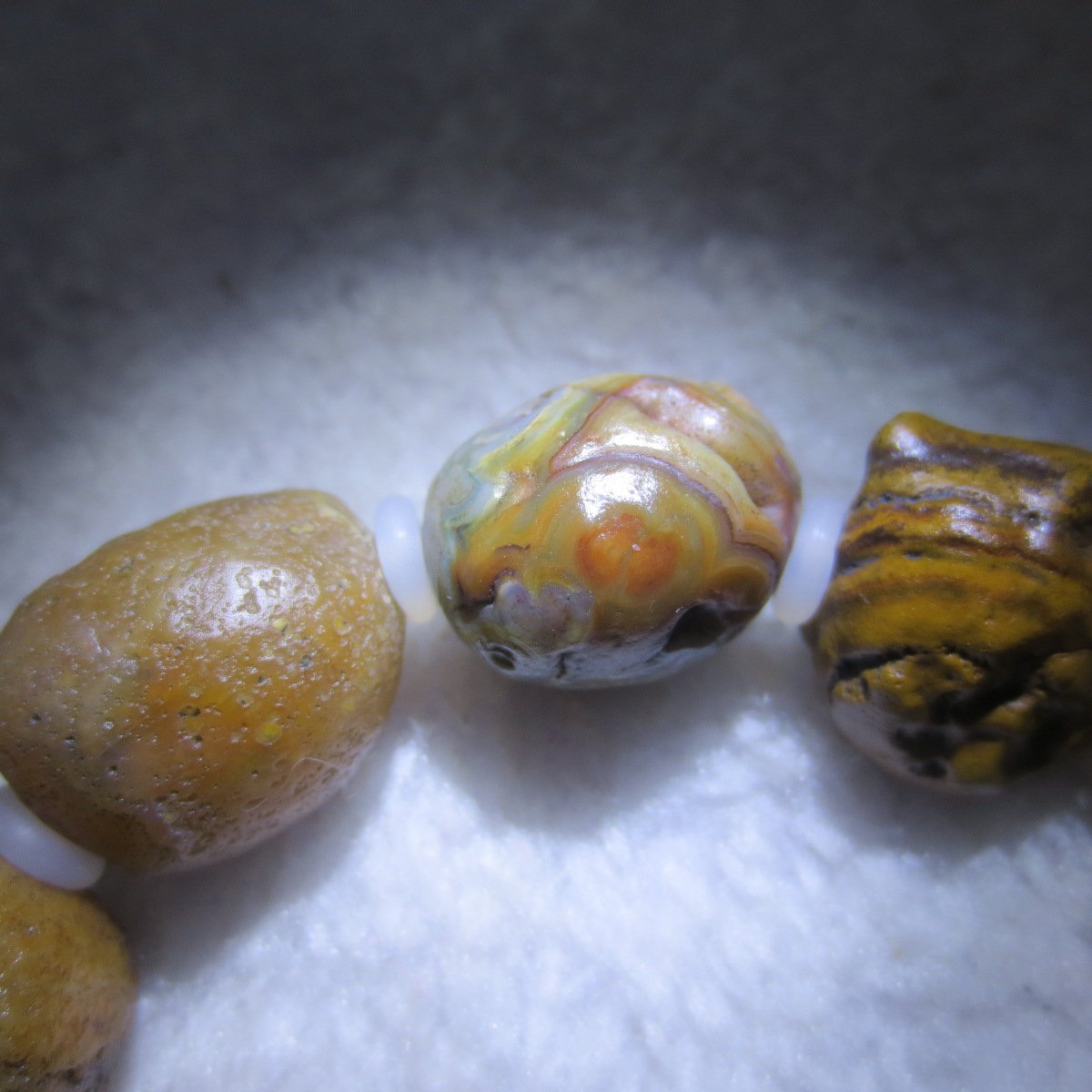 unpolished gobi raw agate bracelet, natural rough stone beads (b401)