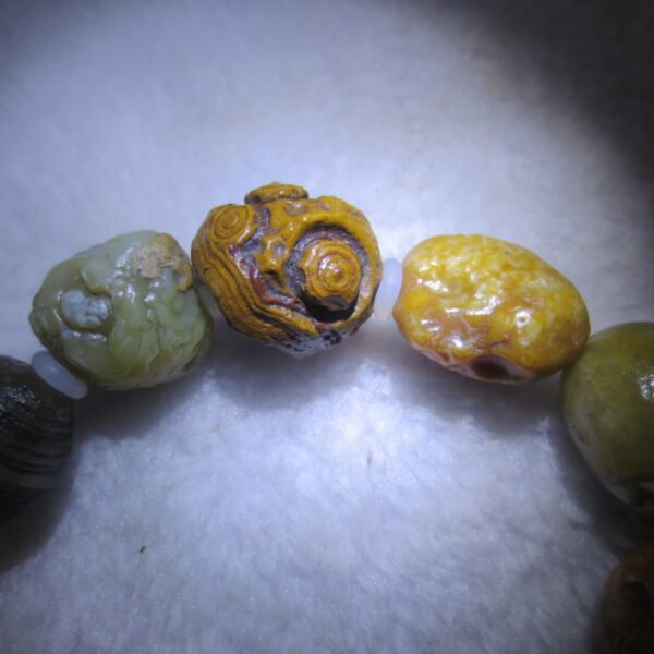 unpolished gobi raw agate bracelet, natural rough stone beads (b404) (copy)