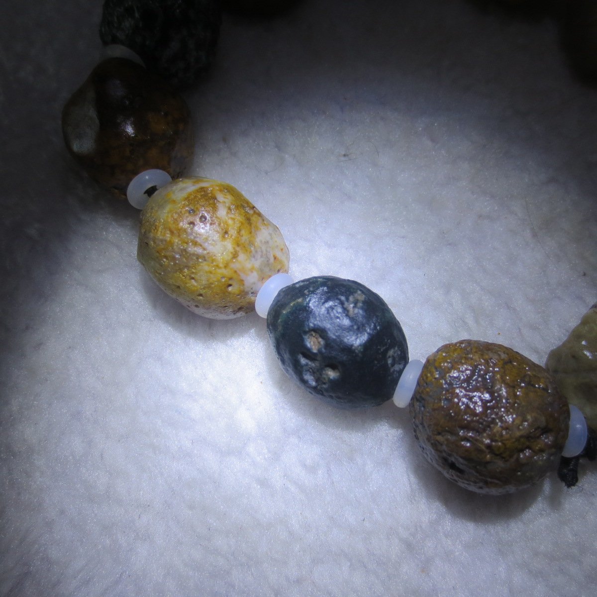 unpolished gobi raw agate bracelet, natural rough stone beads (b405) (copy)