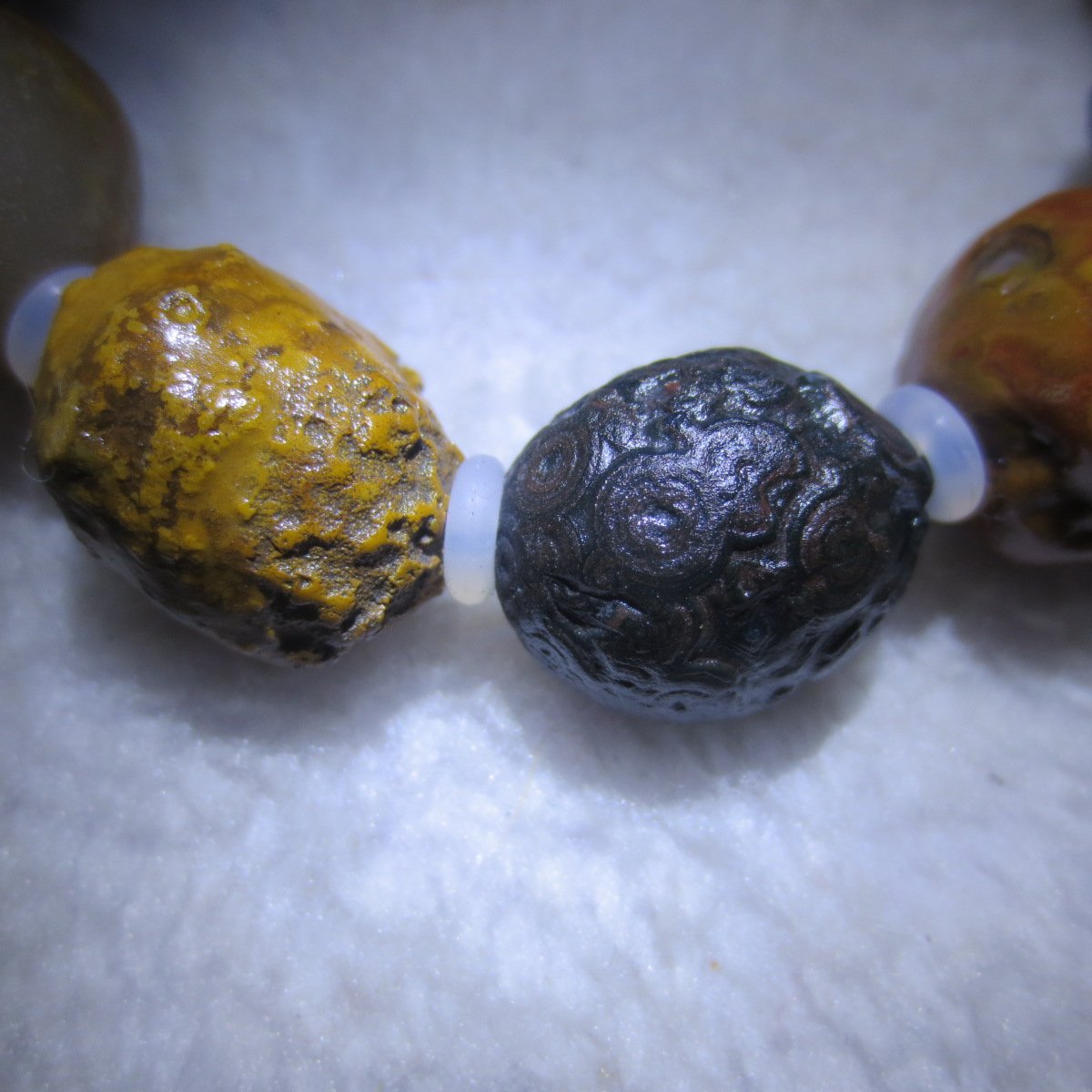 unpolished gobi raw agate bracelet, natural rough stone beads (b405) (copy)