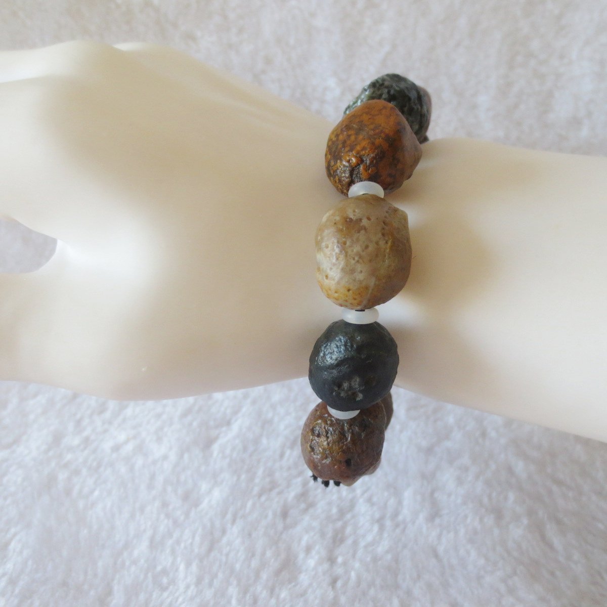 unpolished gobi raw agate bracelet, natural rough stone beads (b405) (copy)