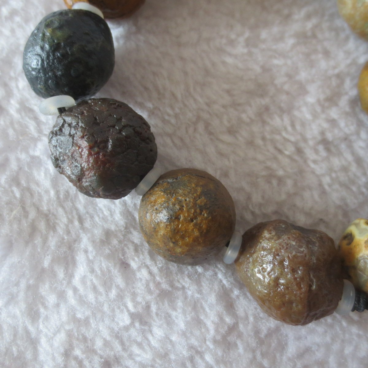 unpolished gobi raw agate bracelet, natural rough stone beads (b409)