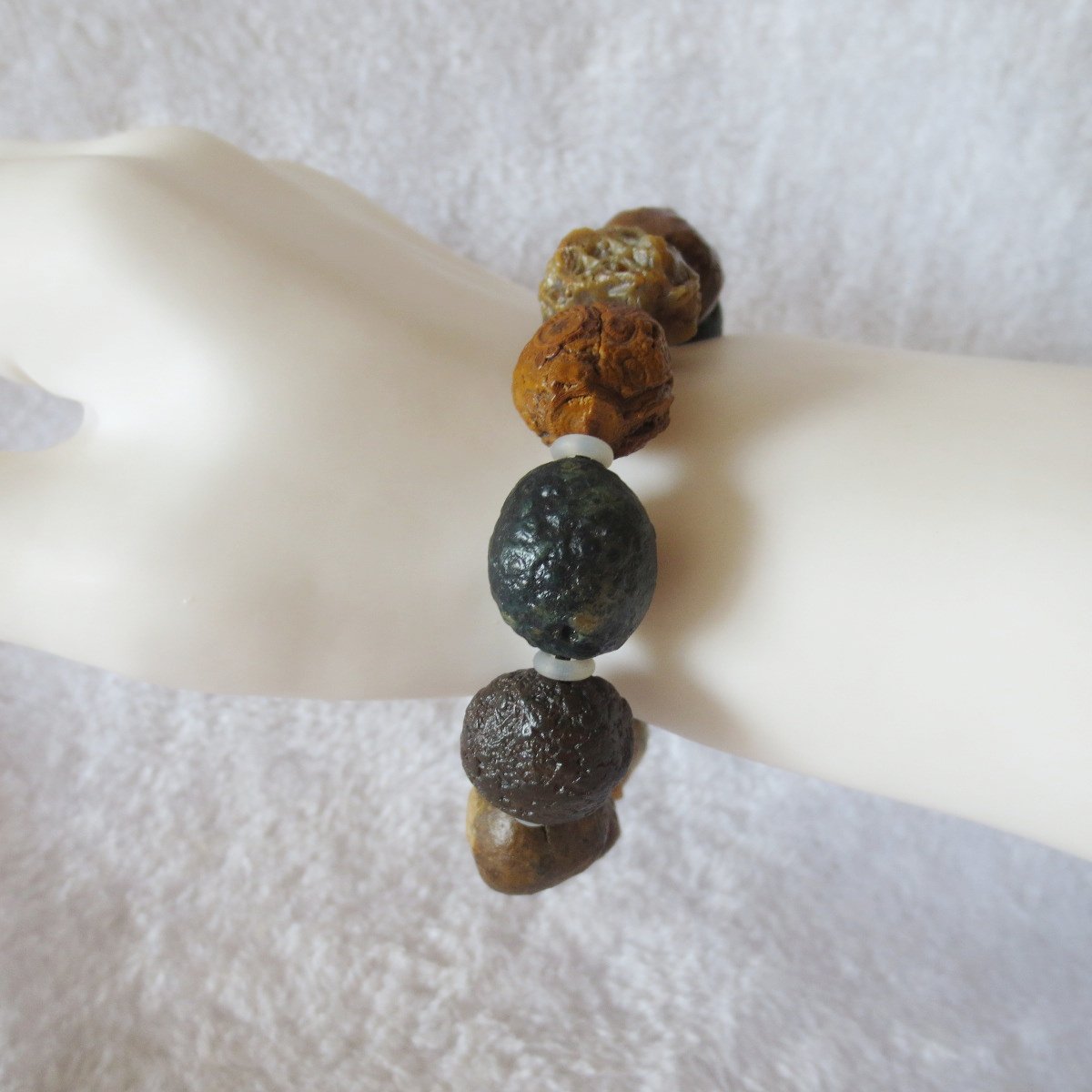 unpolished gobi raw agate bracelet, natural rough stone beads (b409)