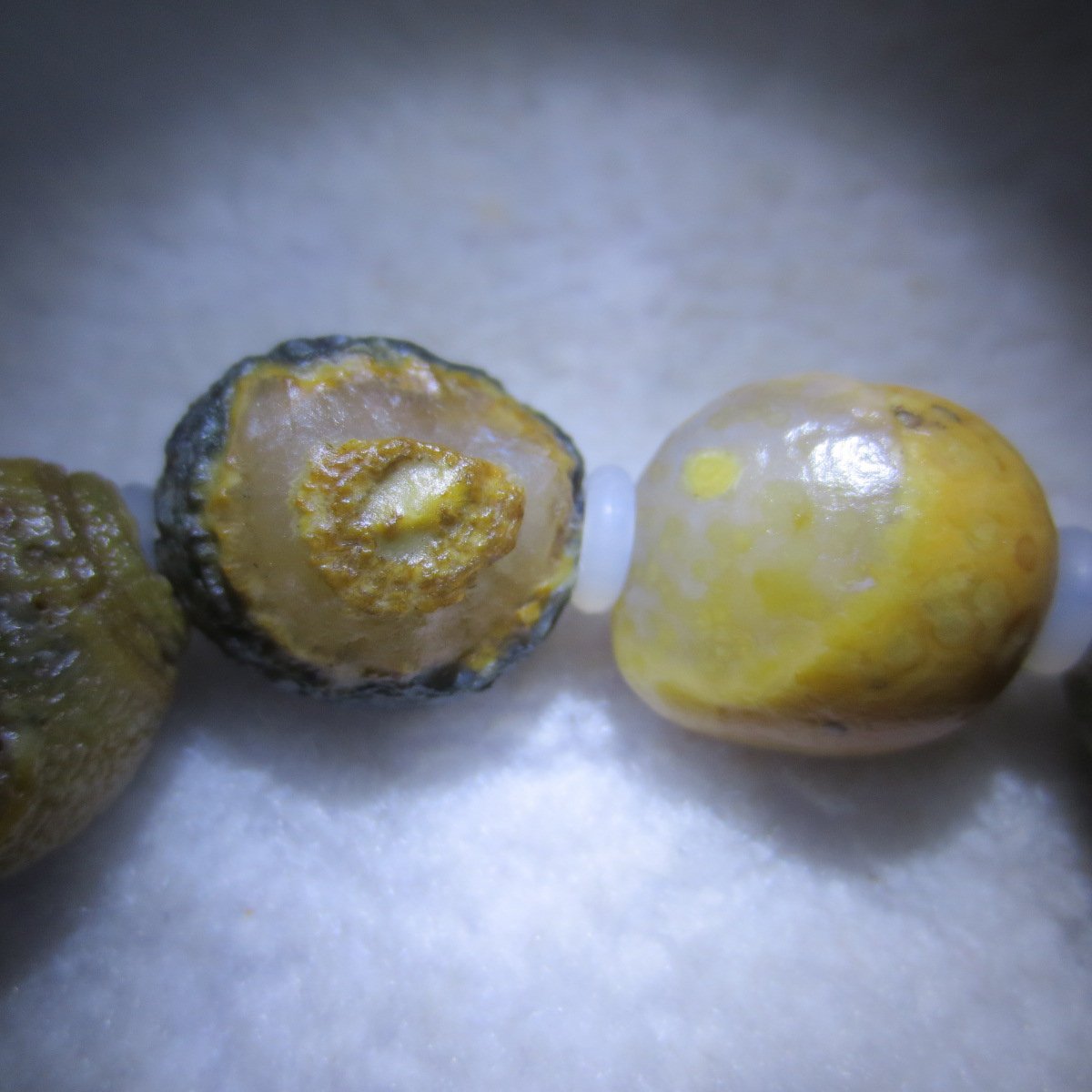 unpolished gobi raw agate bracelet, natural rough stone beads (b411)