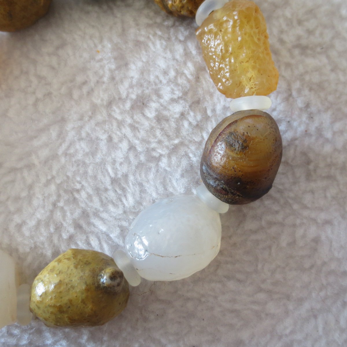 unpolished gobi raw agate bracelet, natural rough stone beads (b416) (copy)
