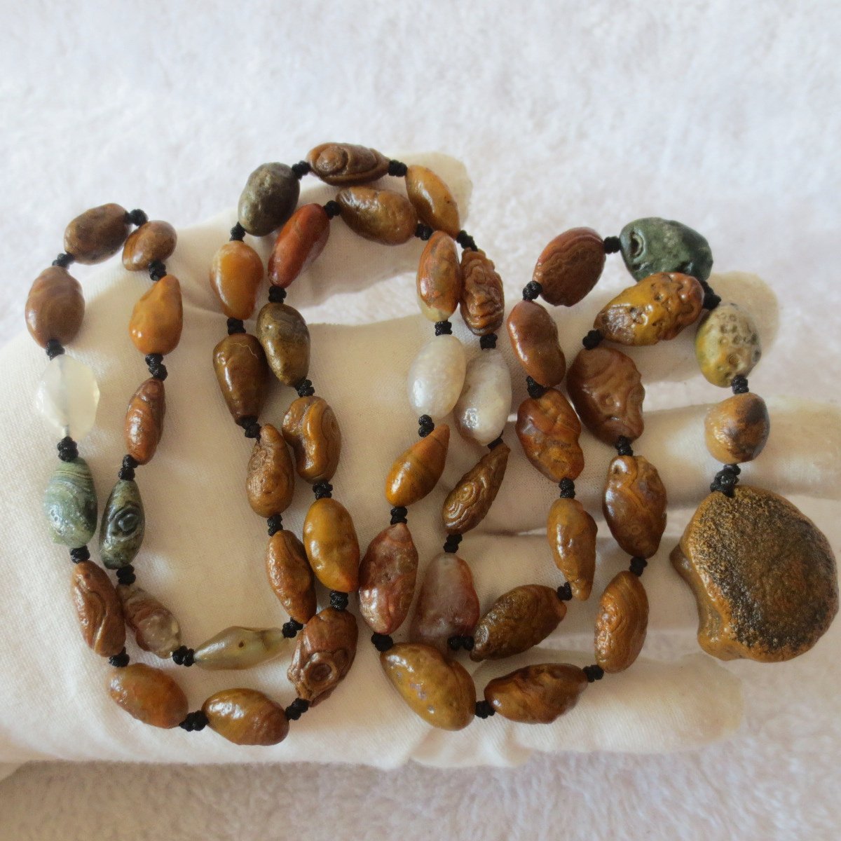 gobi vein stone long necklace, natural rough agate (n685)