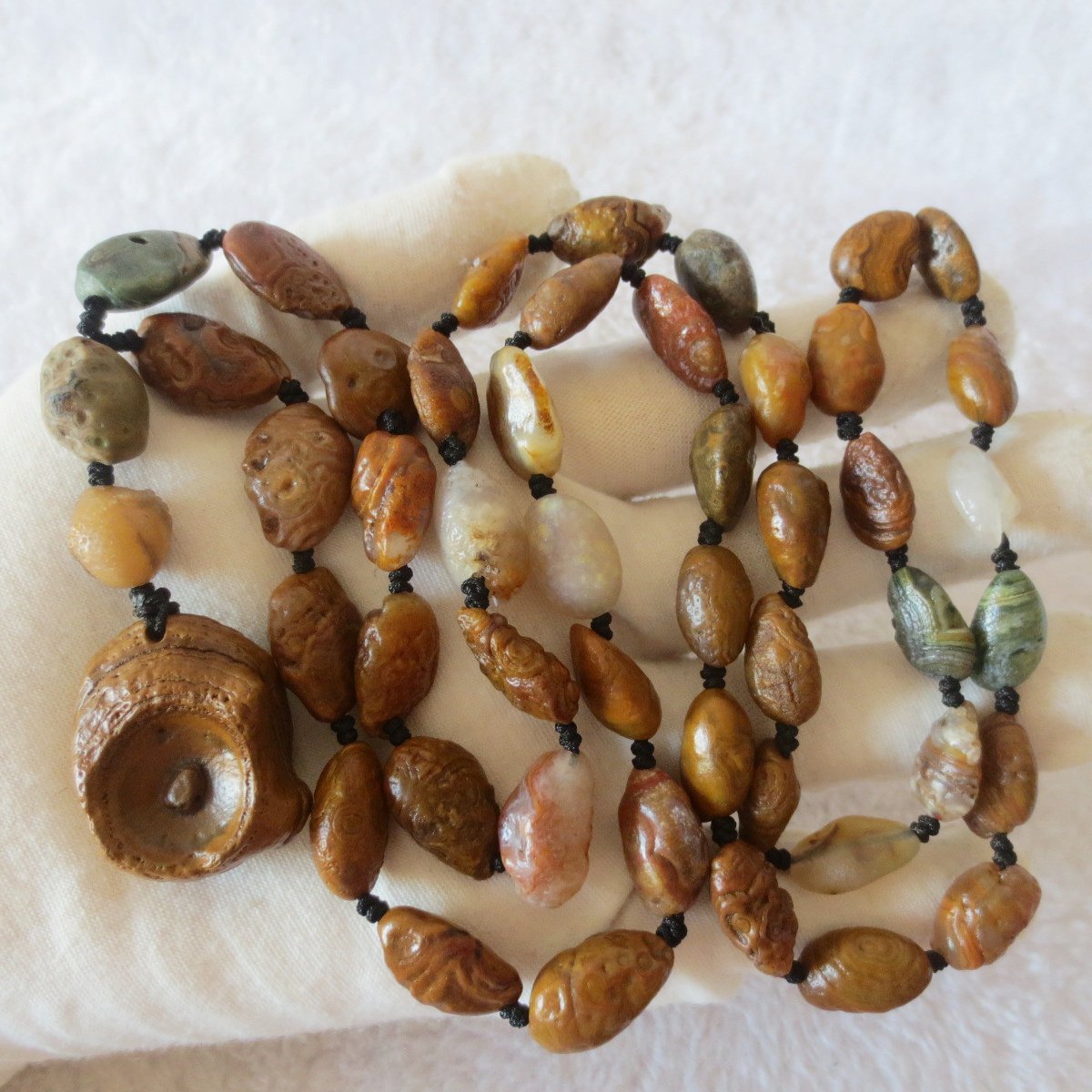 gobi vein stone long necklace, natural rough agate (n685)