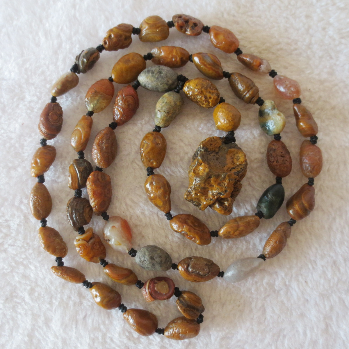 gobi vein stone long necklace, natural rough agate (n686)