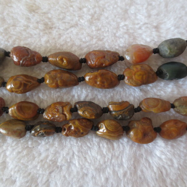 gobi vein stone long necklace, natural rough agate (n686)