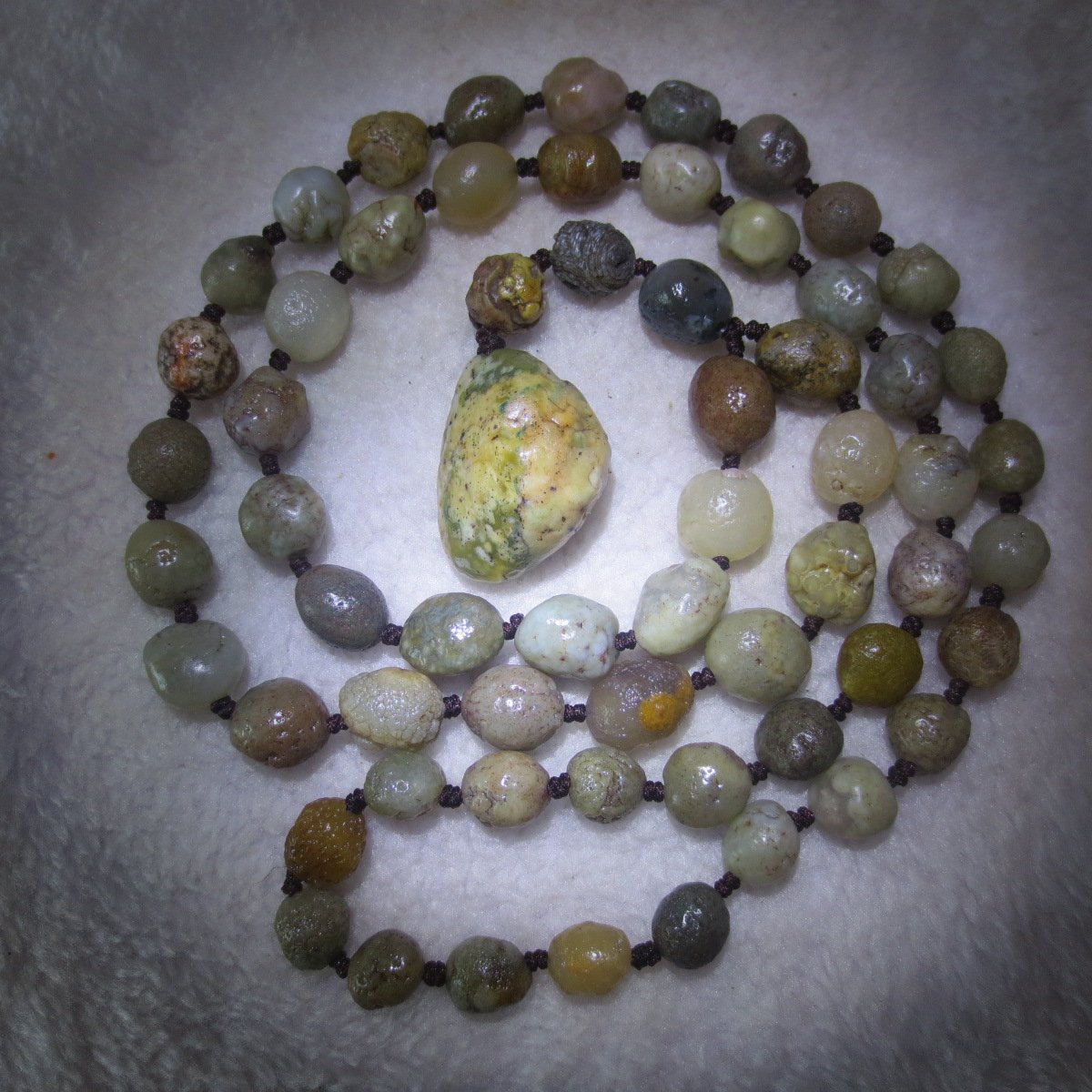 gobi eye stone beaded necklace, natural alxa agate pebble long necklace (n696) (copy)