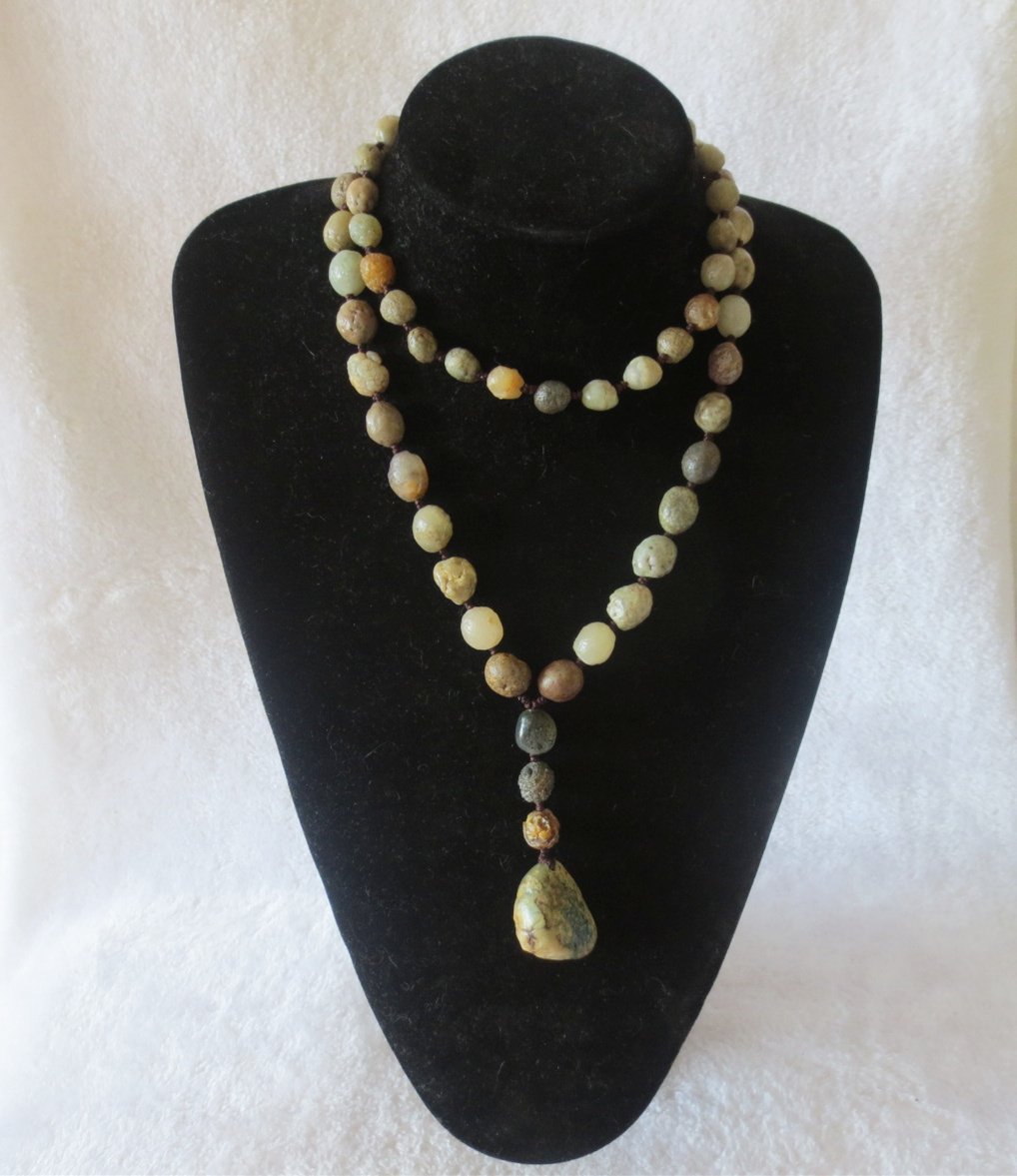 gobi eye stone beaded necklace, natural alxa agate pebble long necklace (n697)