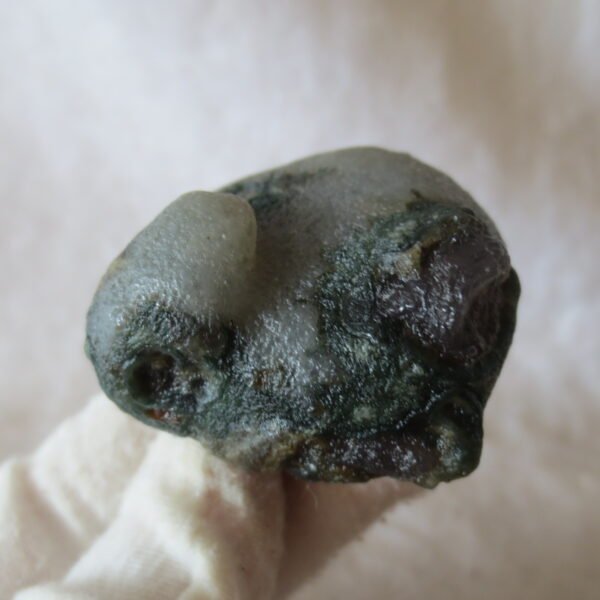 natural gobi eye stone，raw oracle eye agate，collectible crystal specimen (m94) (copy)