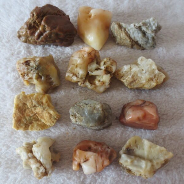 gobi desert raw rough stones natural mountain gobi rocks specimen for table decor. (p57) (copy)