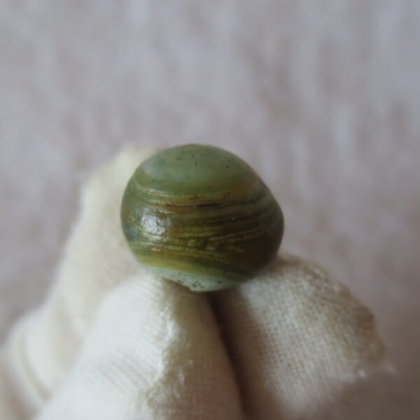 gobi desert eye agate natural collectible rough stone specimen (m214)