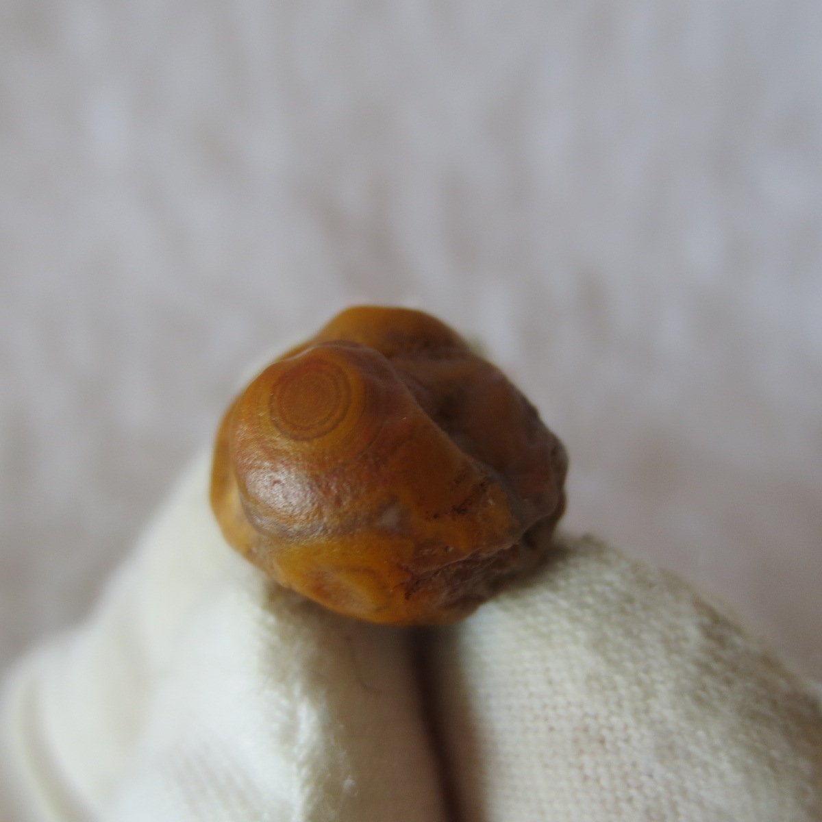 tiny gobi desert eye agate natural collectible rough stone specimen (m215) (copy)