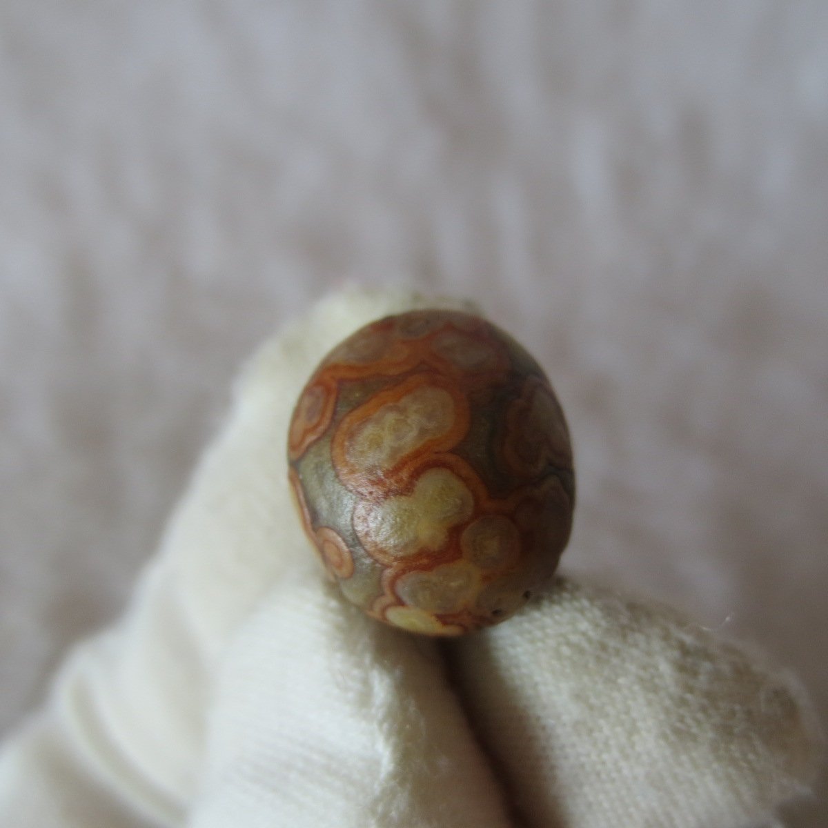 tiny gobi desert eye agate natural collectible rough stone specimen (m216) (copy)