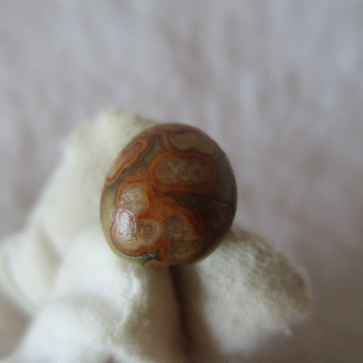 tiny gobi desert eye agate natural collectible rough stone specimen (m216) (copy)