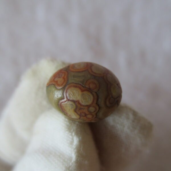 tiny gobi desert eye agate natural collectible rough stone specimen (m216) (copy)