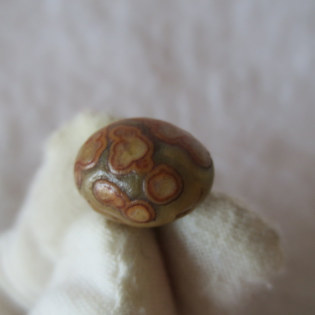 tiny gobi desert eye agate natural collectible rough stone specimen (m216) (copy)