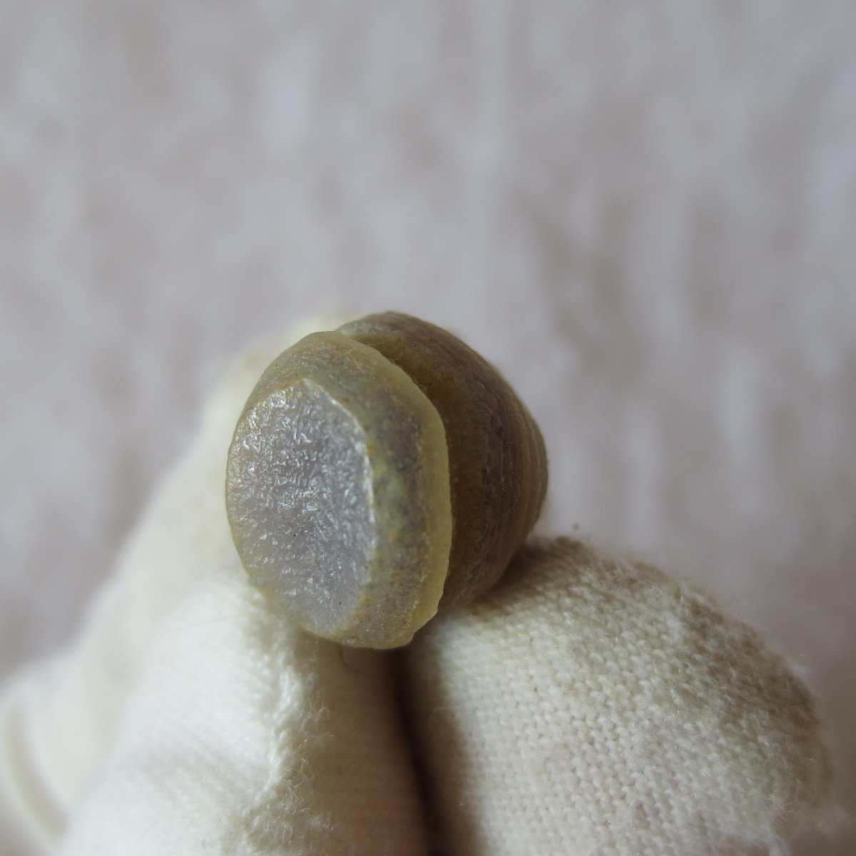 tiny gobi desert eye agate natural collectible rough stone specimen (m217) (copy)