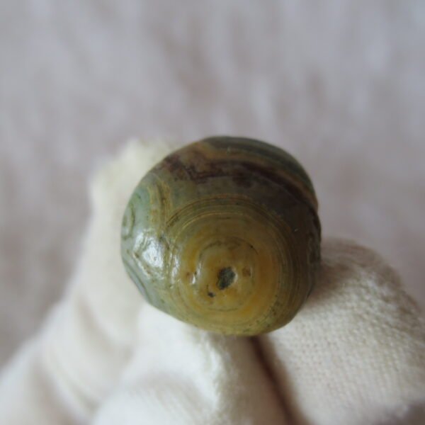 tiny gobi desert eye agate natural collectible rough stone specimen (m224) (copy)