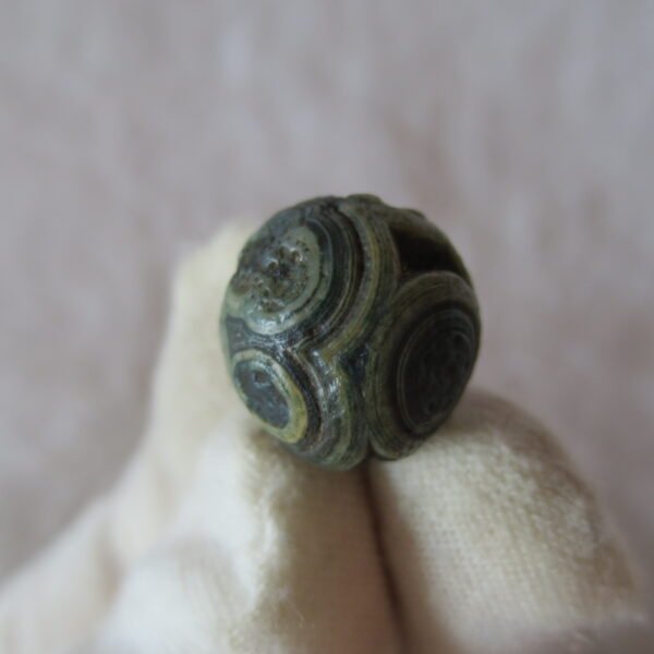 tiny gobi desert eye agate natural collectible rough stone specimen (m225) (copy) (copy)