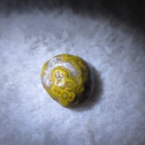 tiny gobi desert eye agate natural collectible rough stone specimen (m227)