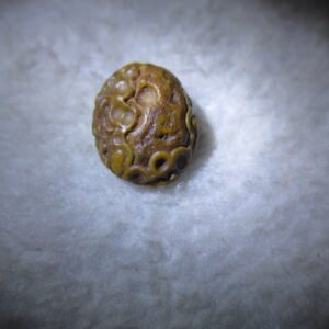tiny gobi desert eye agate natural collectible rough stone specimen (m229)