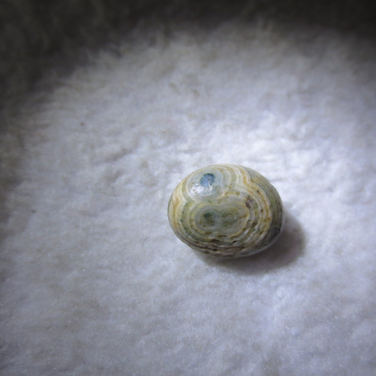 tiny gobi desert eye agate natural collectible rough stone specimen (m230) (copy) (copy)