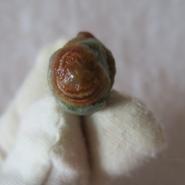 tiny gobi desert eye agate natural collectible rough stone specimen (m231) (copy)