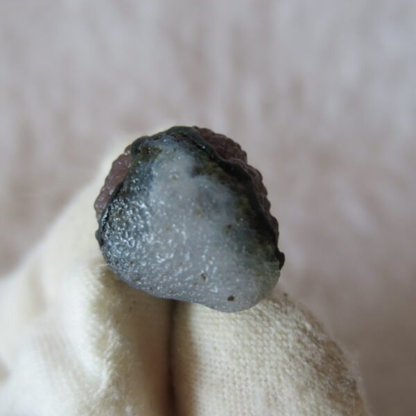 tiny gobi desert eye agate natural collectible rough stone specimen (m236) (copy)