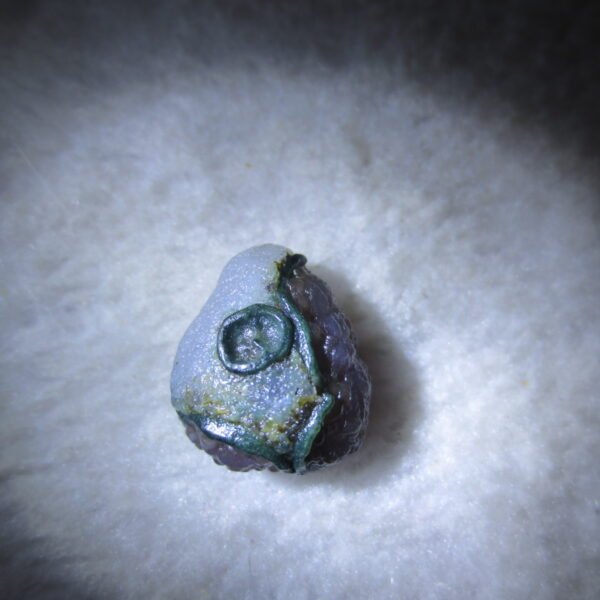 tiny gobi desert eye agate natural collectible rough stone specimen (m236) (copy)