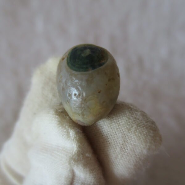 tiny gobi desert eye agate natural collectible rough stone specimen (m238) (copy)