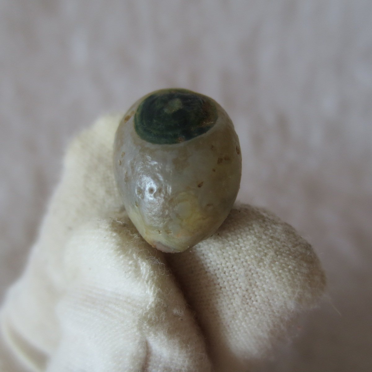 tiny gobi desert eye agate natural collectible rough stone specimen (m238) (copy)