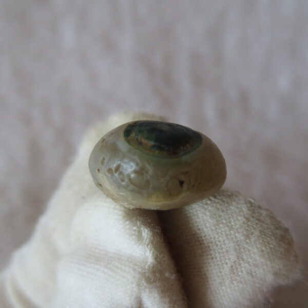 tiny gobi desert eye agate natural collectible rough stone specimen (m238) (copy)