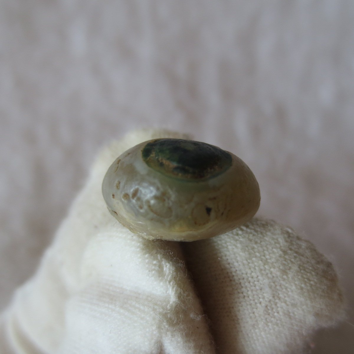 tiny gobi desert eye agate natural collectible rough stone specimen (m238) (copy)