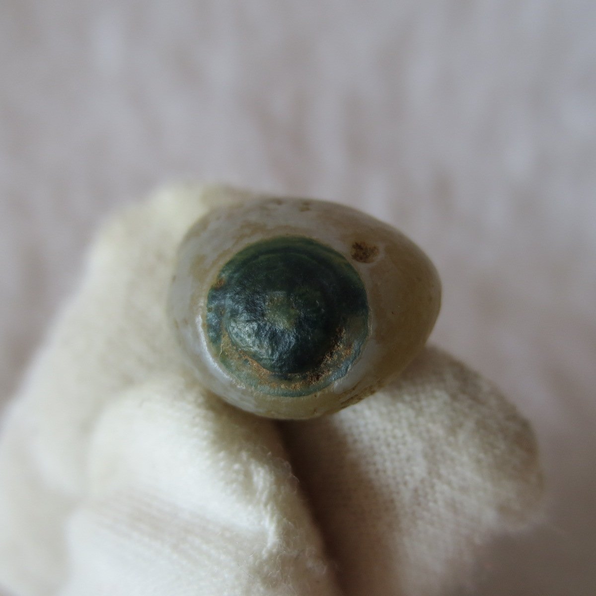 tiny gobi desert eye agate natural collectible rough stone specimen (m238) (copy)